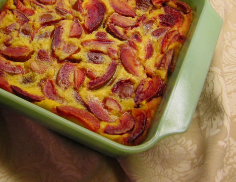 Plum and strawberry clafouti